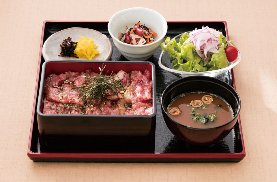 9月のカフェディナーメニュー レストラン ダイニングカフェチグサ 千草ホテル お祝い 会食 法事なら北九州市のアニバーサリーホテル
